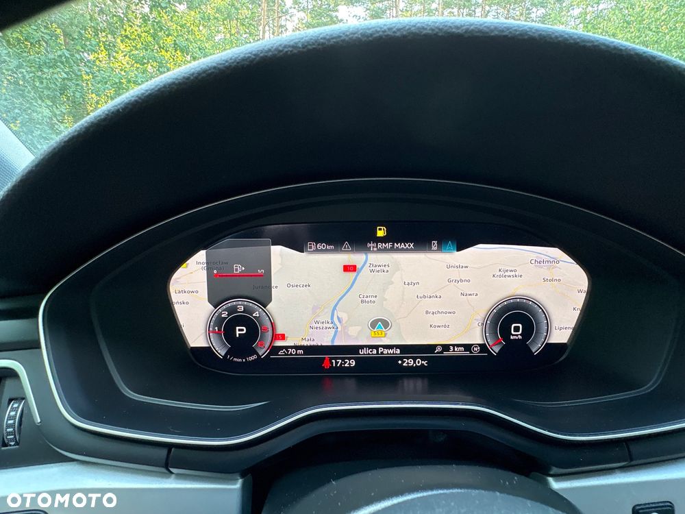 Audi A4 Avant 30 TDI S tronic - 5