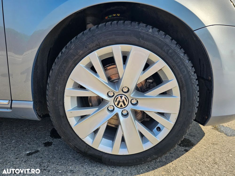 Volkswagen Passat 2.0 TDI Blue TDI Highline - 7