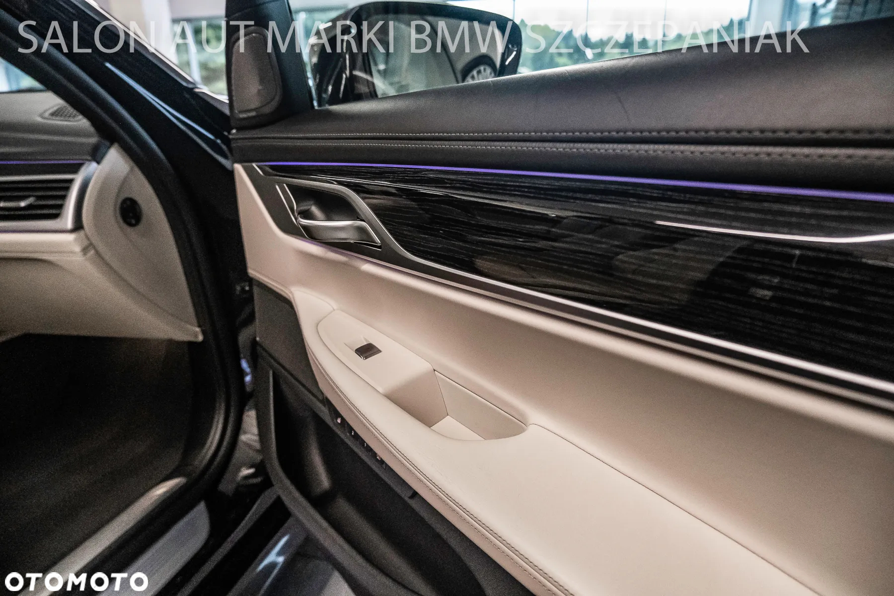 BMW Seria 7 750d xDrive sport - 35