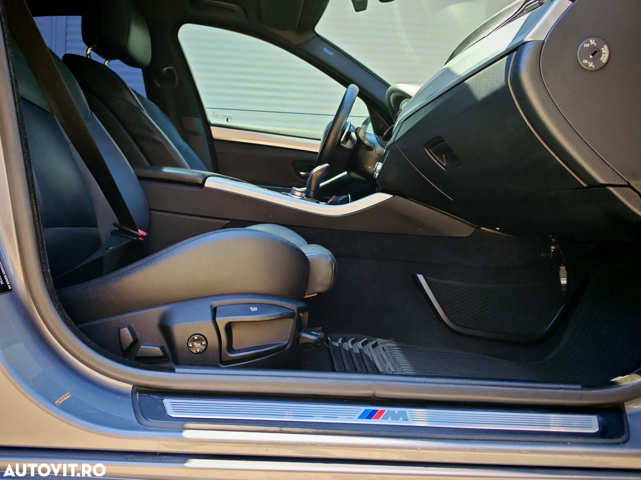BMW Seria 5 525d xDrive AT - 20