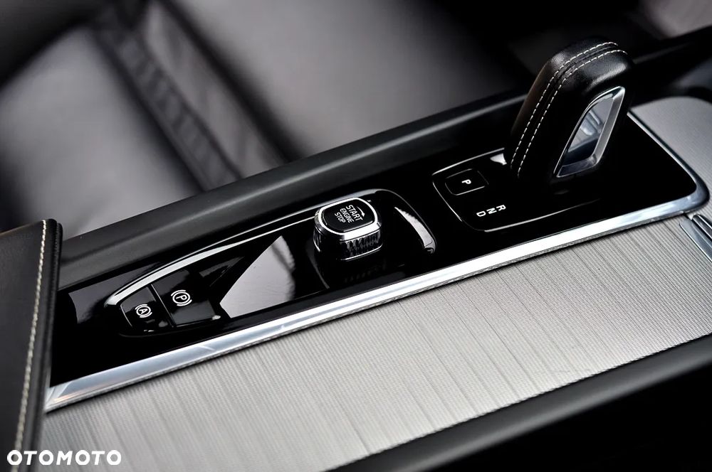 Volvo XC 60 B4 D Geartronic RDesign - 18