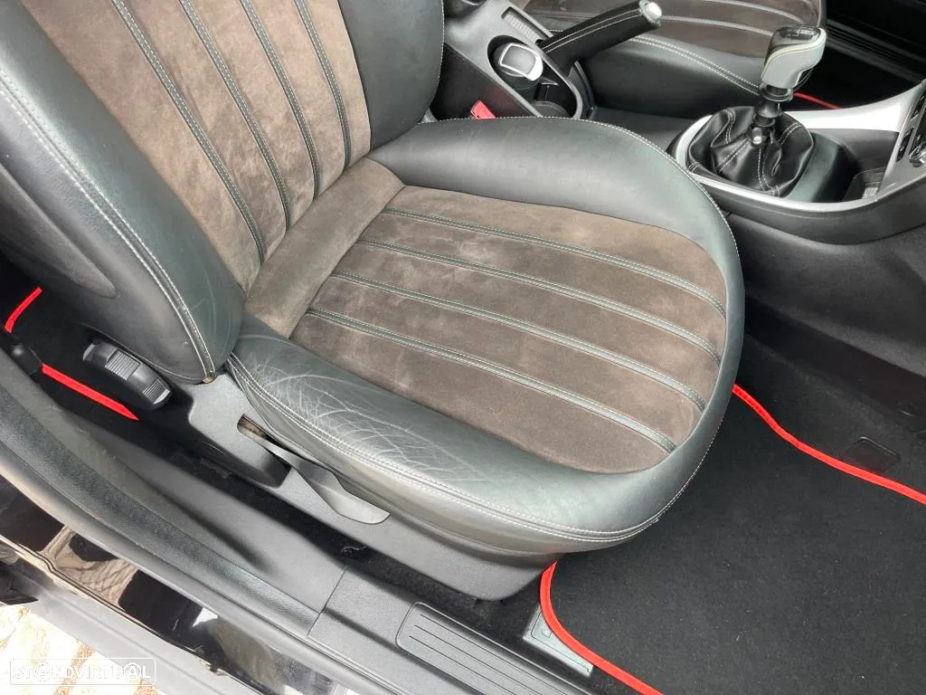 Lancia Delta 1.6 M-Jet Platino - 33