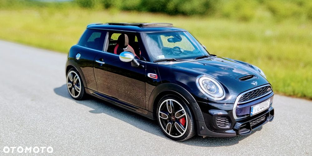 MINI John Cooper Works - 1