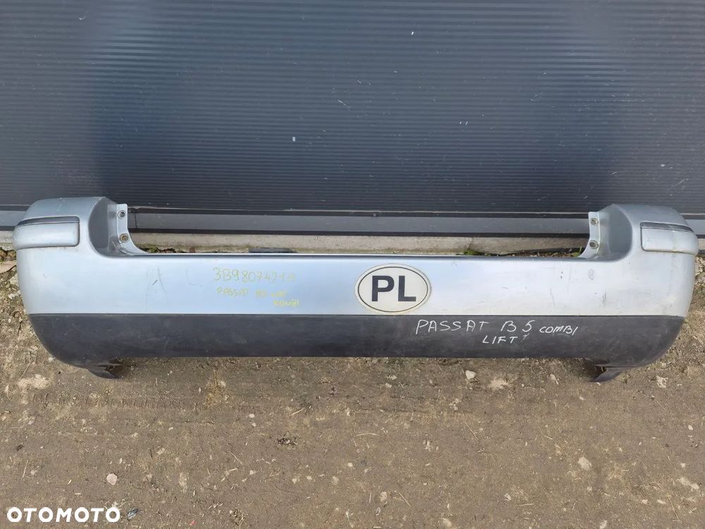 ORYGINALNY ZDERZAK  TYLNI ZDERZAK  PASSAT B5 - 29