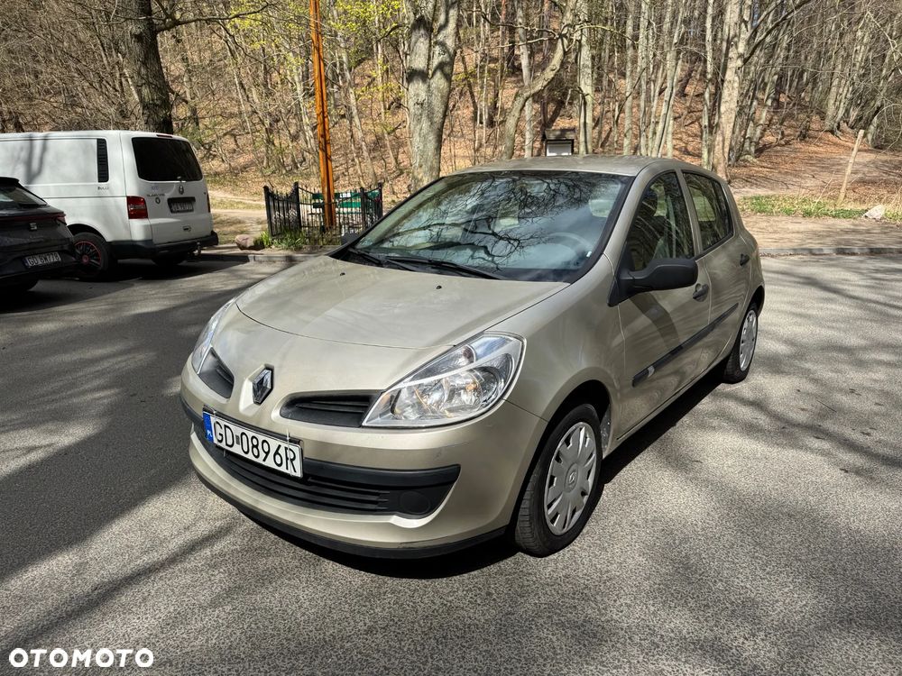 Renault Clio 1.2 16V Expression - 2