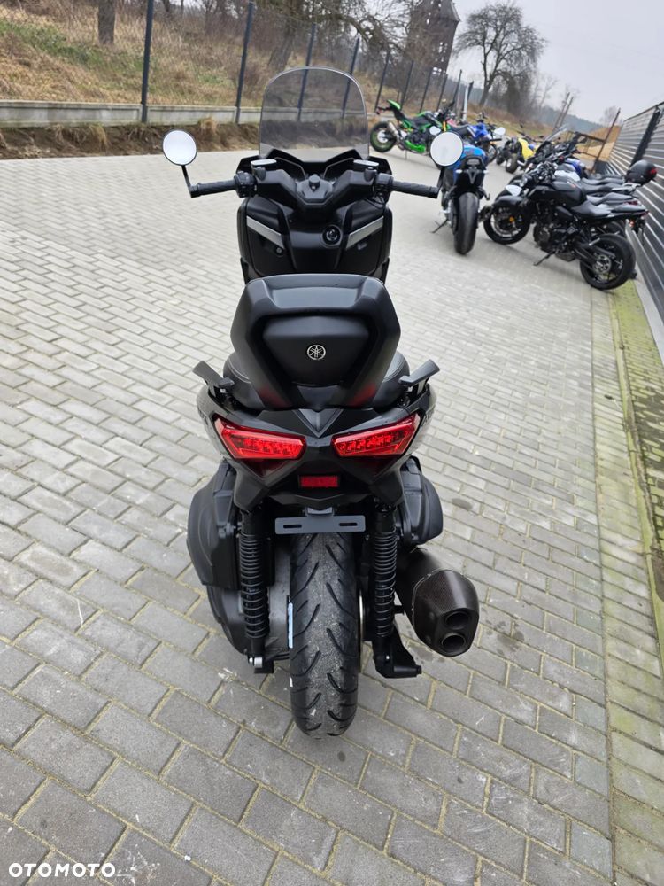 Yamaha X-max - 24