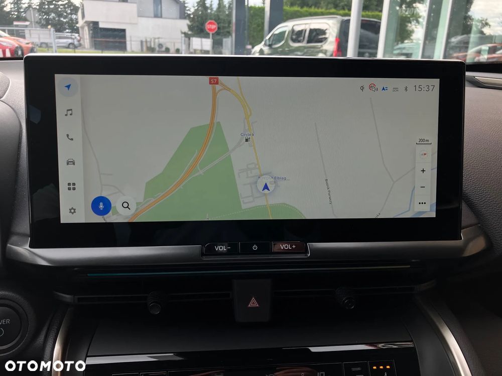 Toyota C-HR 2.0 PHEV Dynamic Force Executive - 27
