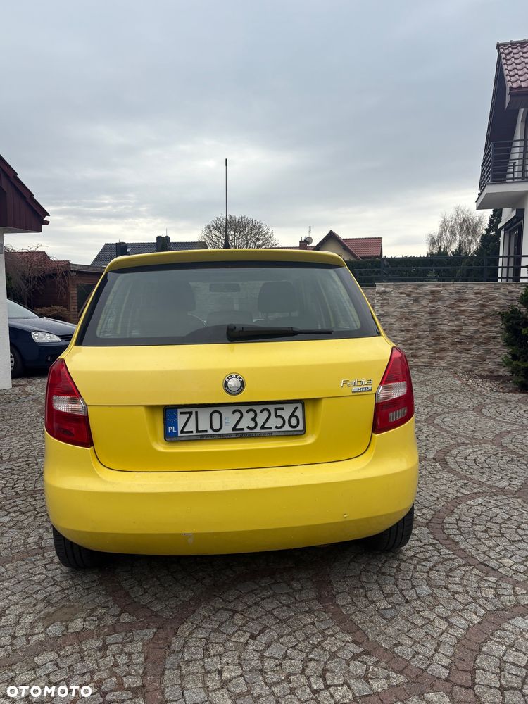 Skoda Fabia 1.2 HTP FAMILY - 8