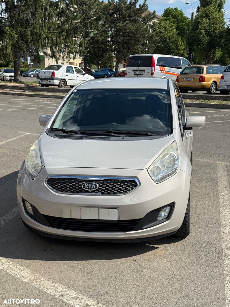Kia Venga - 1