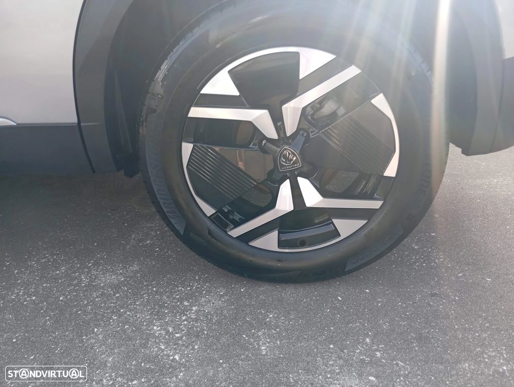 Peugeot 2008 1.2 Hybrid Allure e-DCS6 - 10