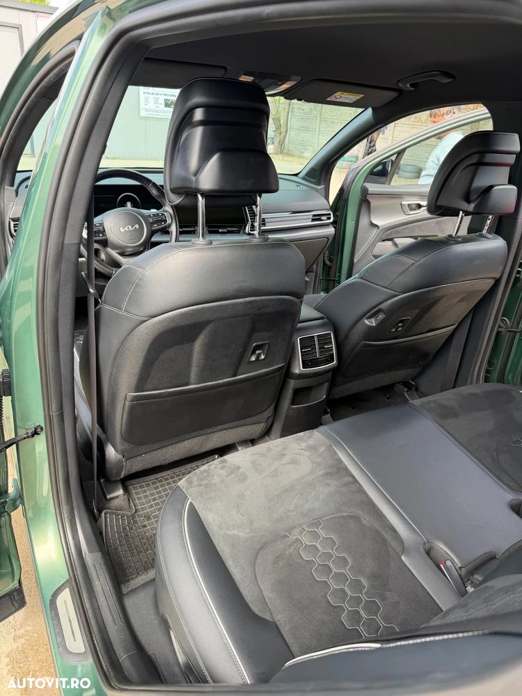 Kia Sportage 1.6 T-GDI MHEV 7DCT HP 4x2 GT Line - 3