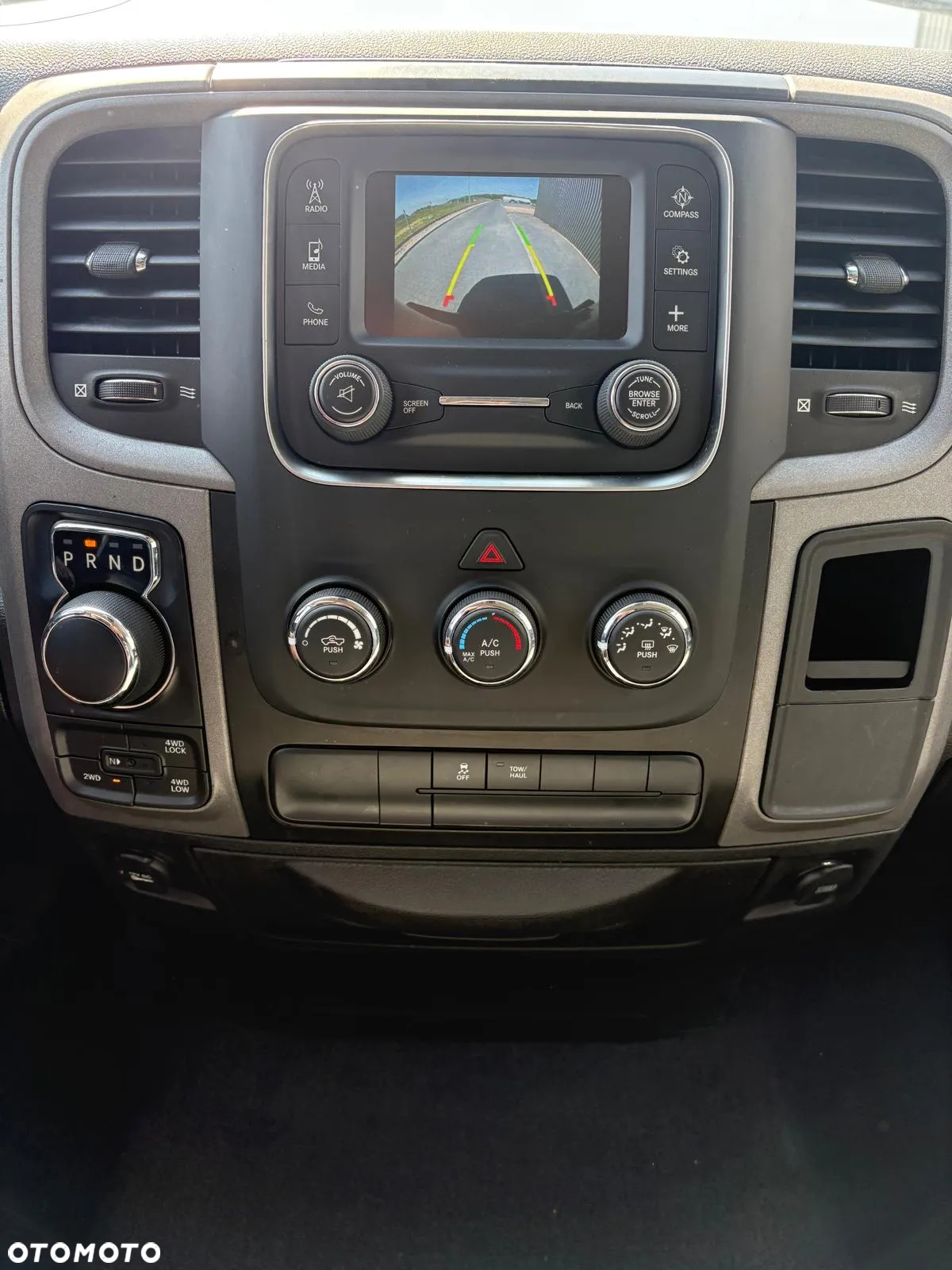 RAM 1500 - 16