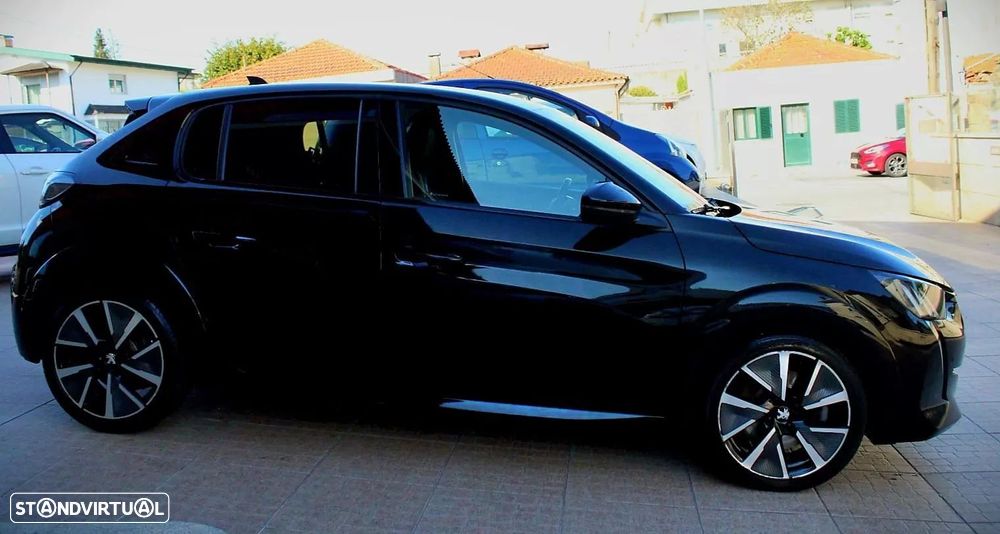 Peugeot e-208 50 kWh GT Line - 5