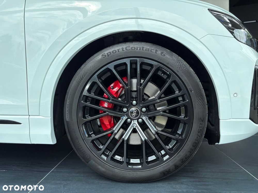 Audi Q8 - 6