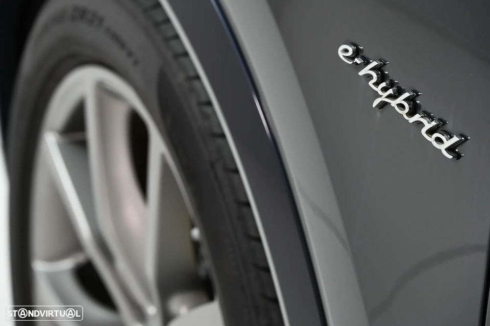 Porsche Cayenne Coupé Turbo S E-Hybrid - 30