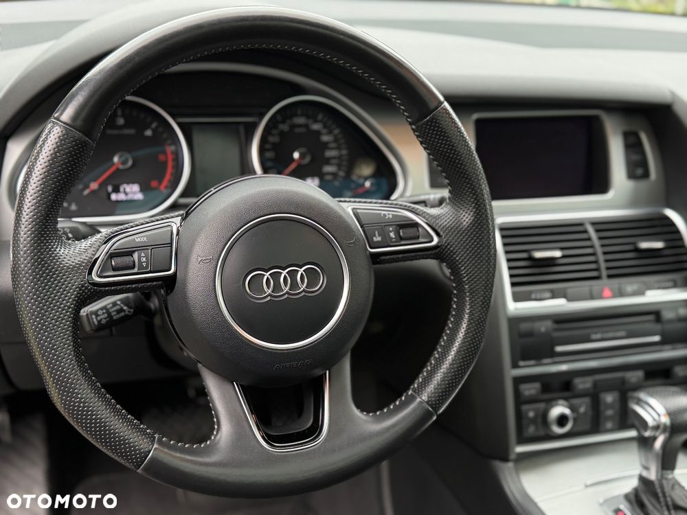 Audi Q7 3.0 TDI DPF Quattro Tiptronic - 18