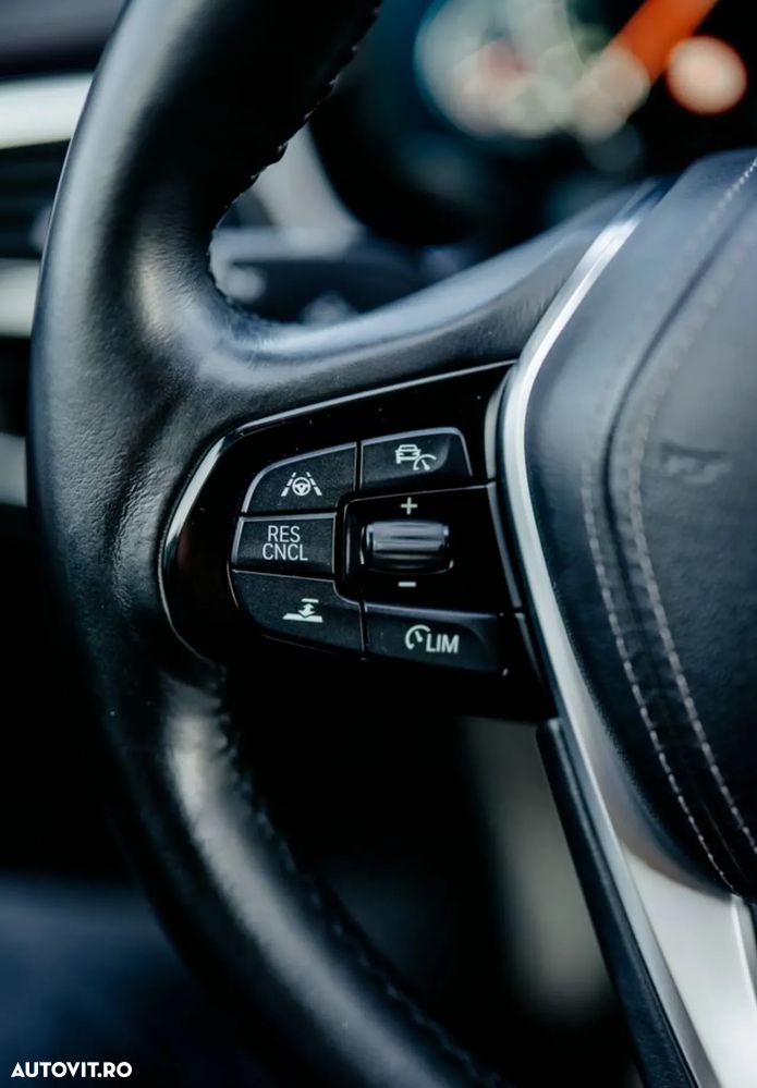 BMW Seria 5 540i xDrive Aut. - 6