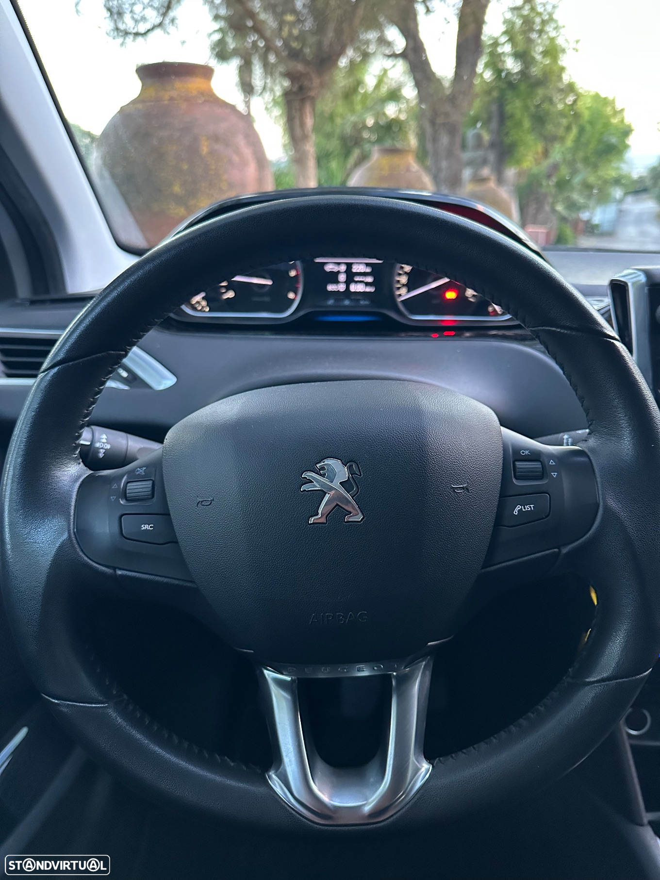 Peugeot 208 1.6 BlueHDi Allure - 6