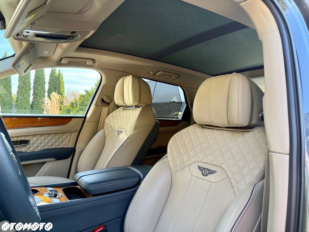 Bentley Bentayga - 13