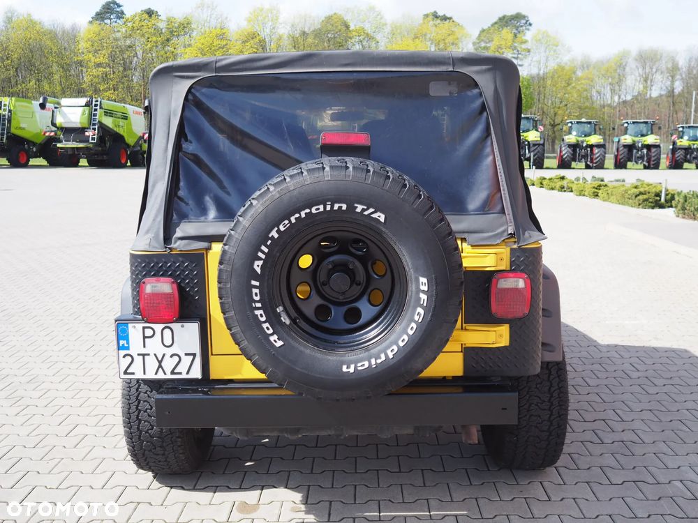 Jeep Wrangler 4.0 Sport - 3