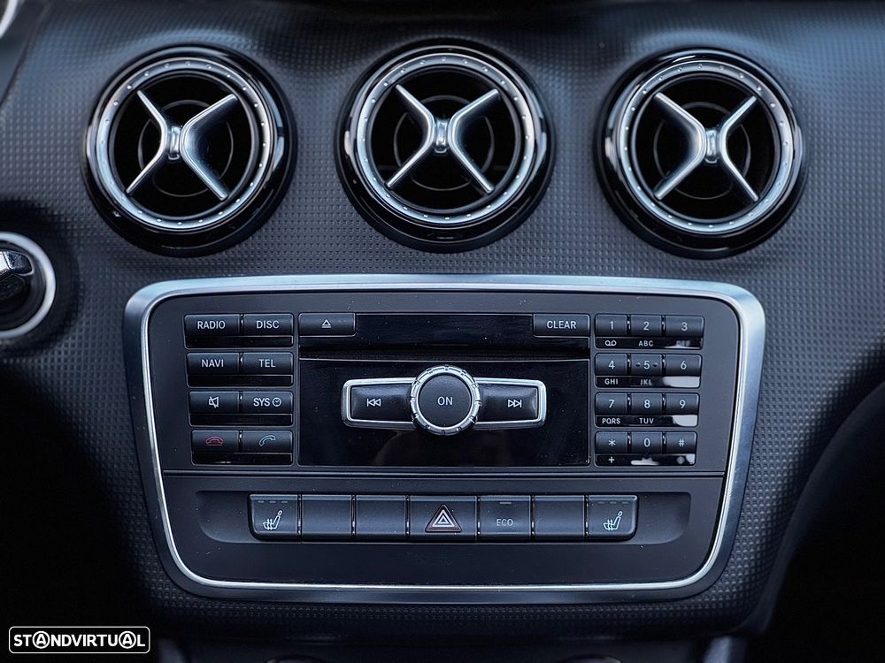 Mercedes-Benz A 180 (BlueEFFICIENCY) - 12