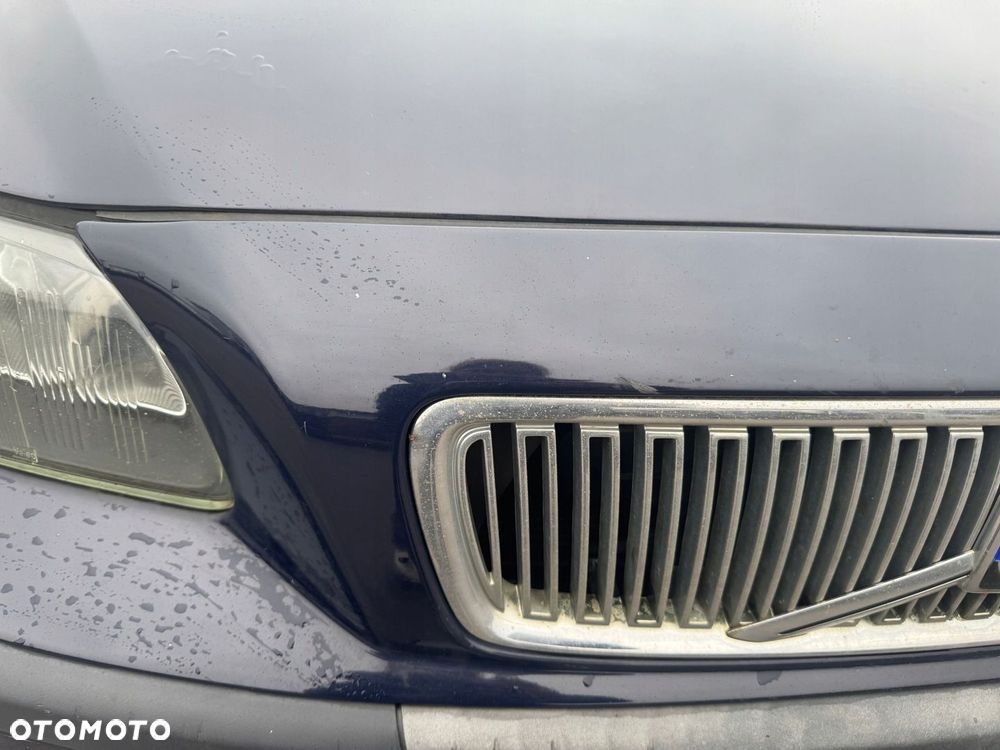 VOLVO V70 II ZDERZAK PRZEDNI PRZÓD 613 KOMBI - 8
