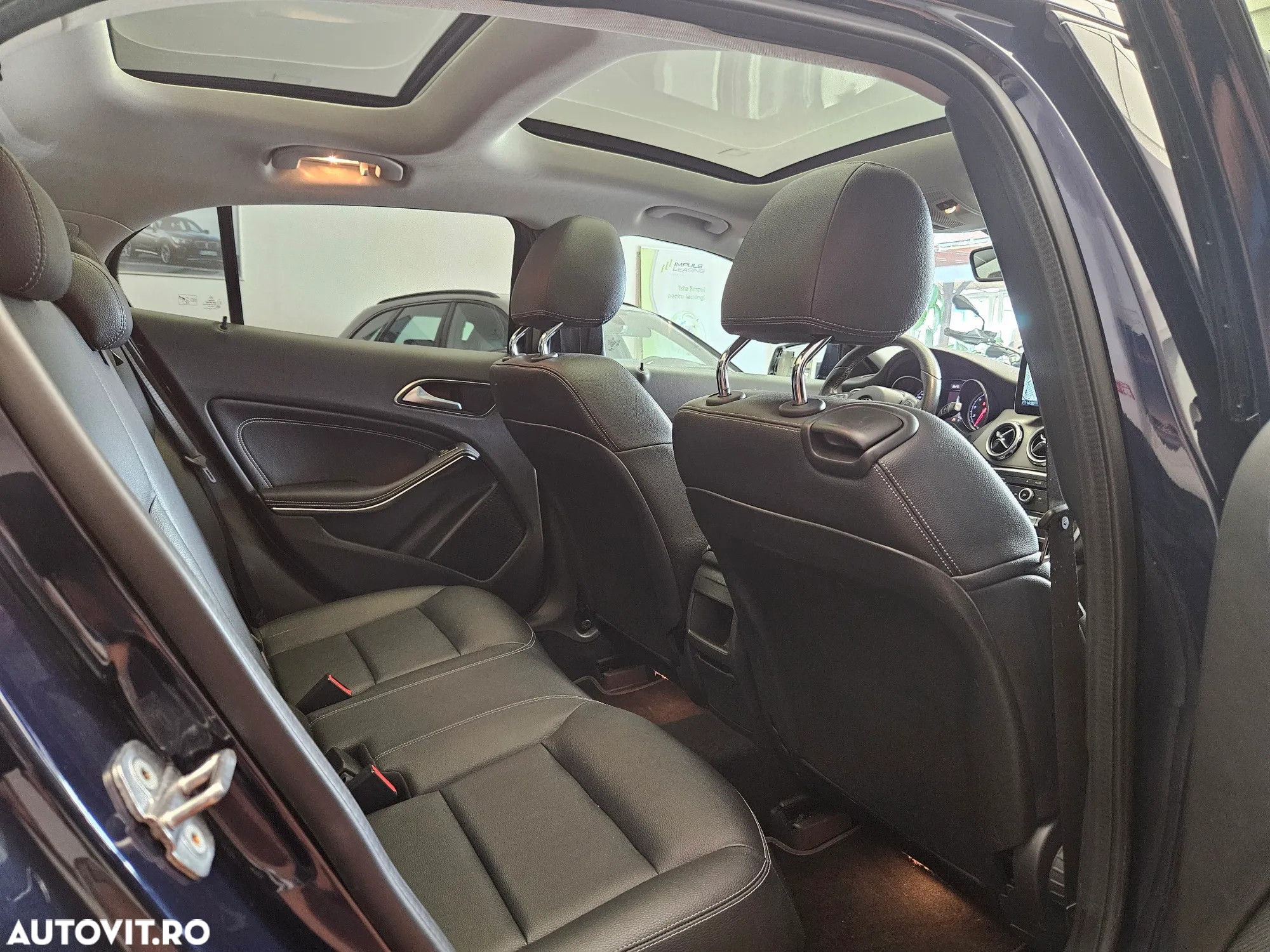 Mercedes-Benz GLA 250 4MATIC Aut. - 23