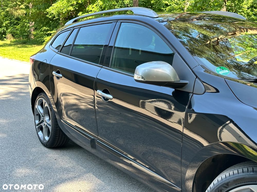 Renault Megane TCe 180 GT - 4