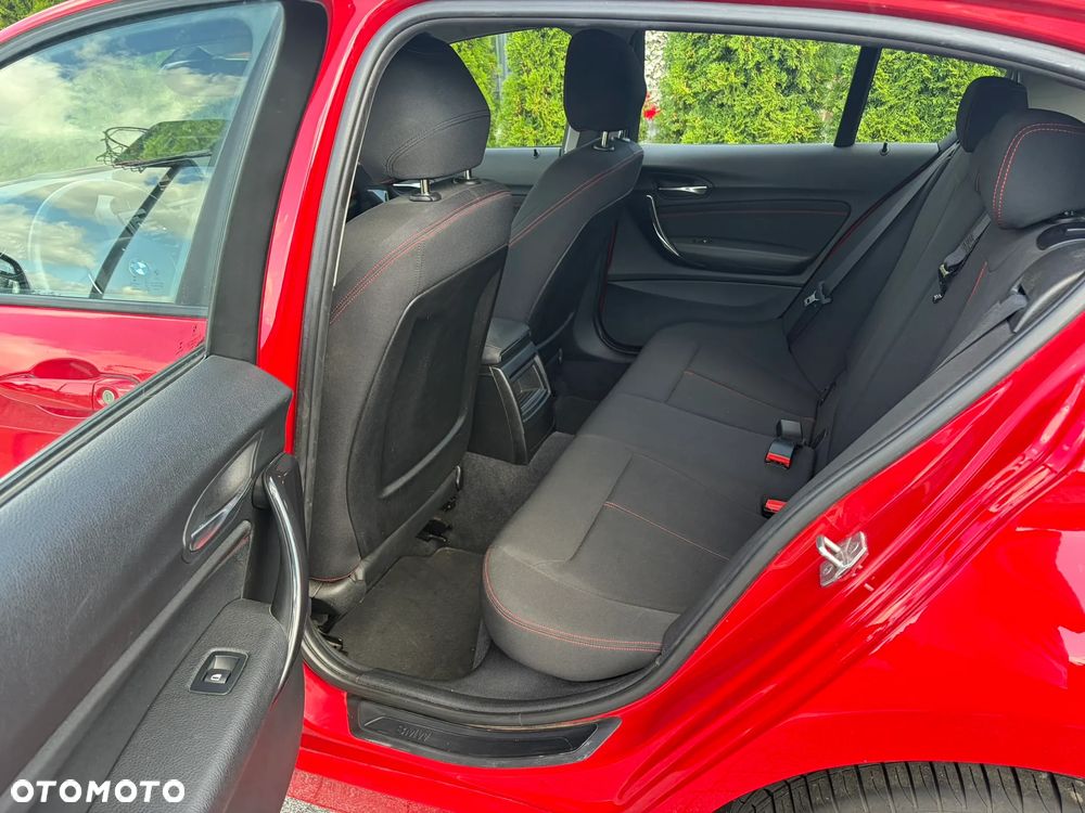 BMW Seria 1 114i Sport Line - 26