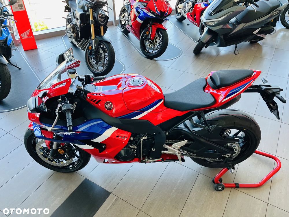 Honda CBR - 14