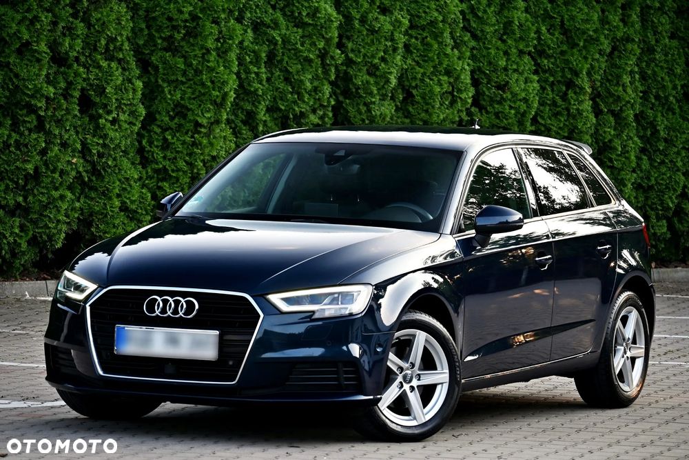 Audi A3 Sportback 2.0 TDI S tronic design - 4