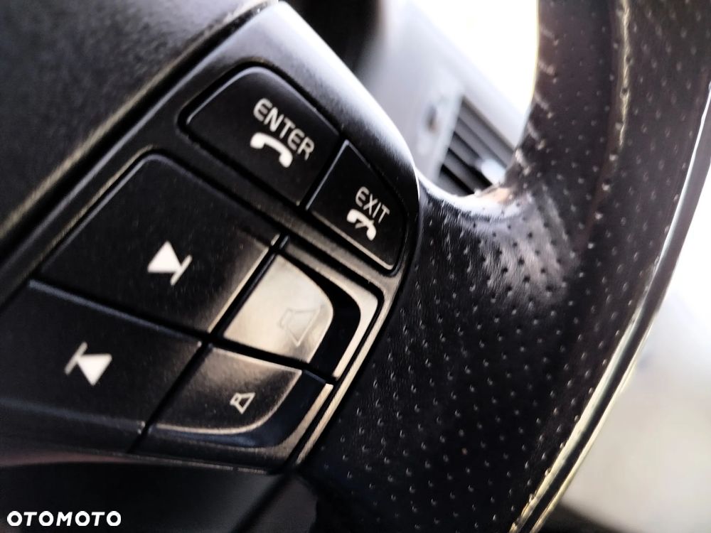 Volvo C30 D2 R-Design Start-Stop - 24