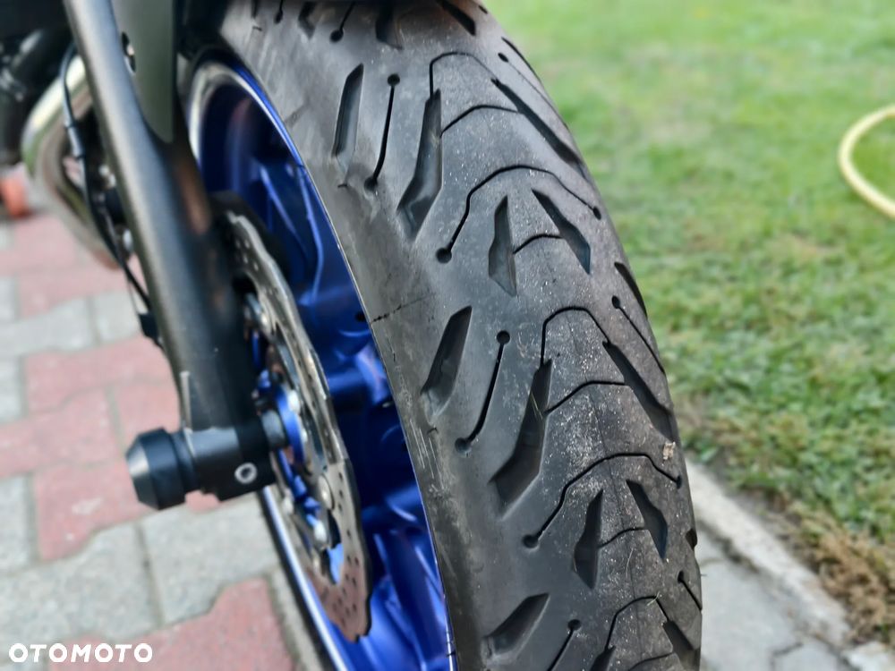Yamaha MT - 16