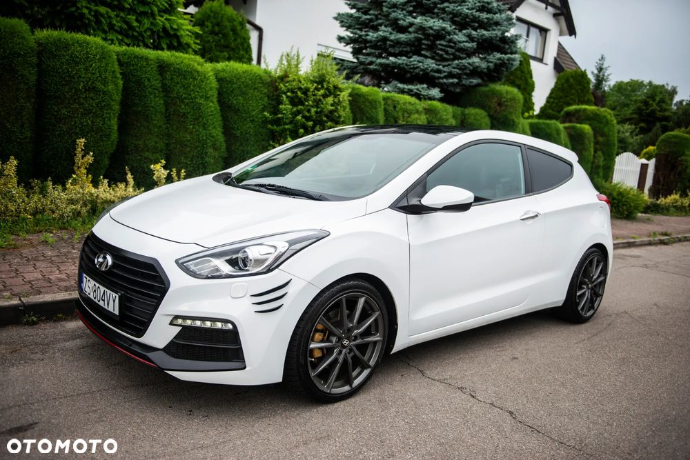 Hyundai i30 1.6 T GDI Turbo - 10