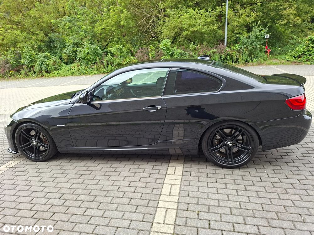 BMW Seria 3 335i M Sport Edition - 8