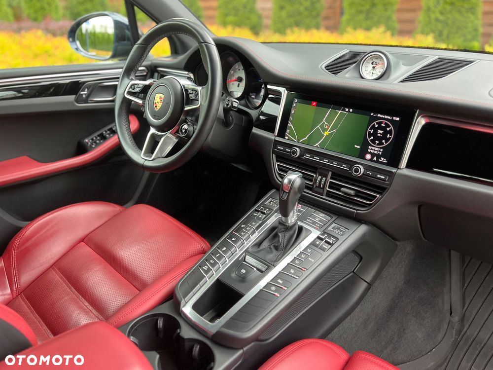 Porsche Macan - 27