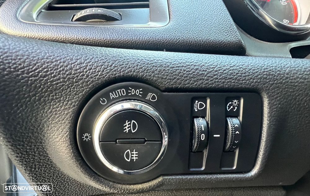 Opel Astra Sports Tourer 1.7 CDTi Cosmo - 14