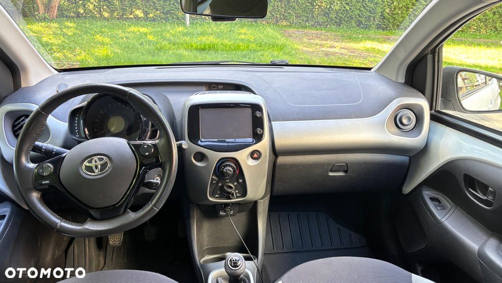 Toyota Aygo 1.0 VVT-i Sprint EU6 - 18