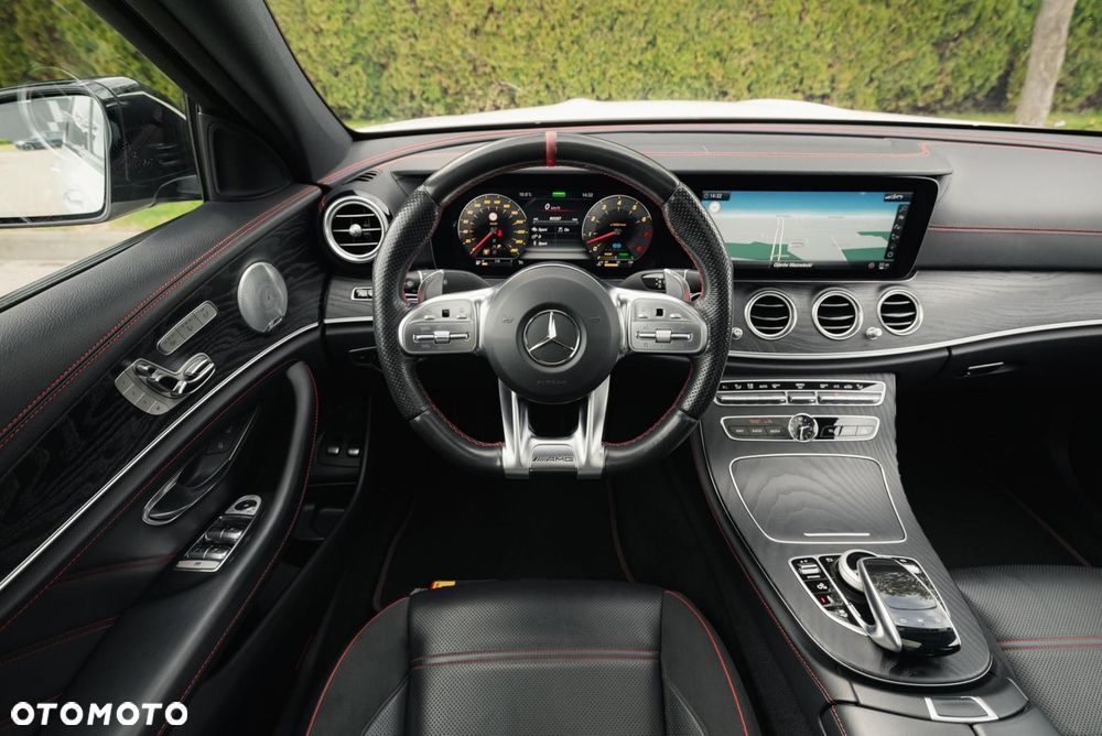 Mercedes-Benz Klasa E - 11