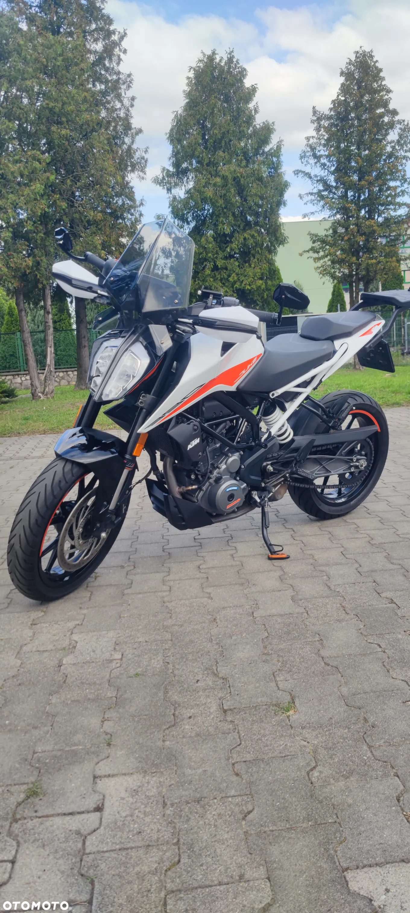 KTM Duke - 25