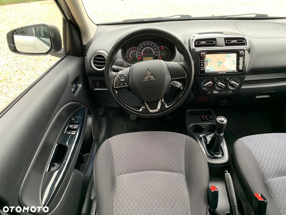 Mitsubishi Space Star 1.2 Top - 32