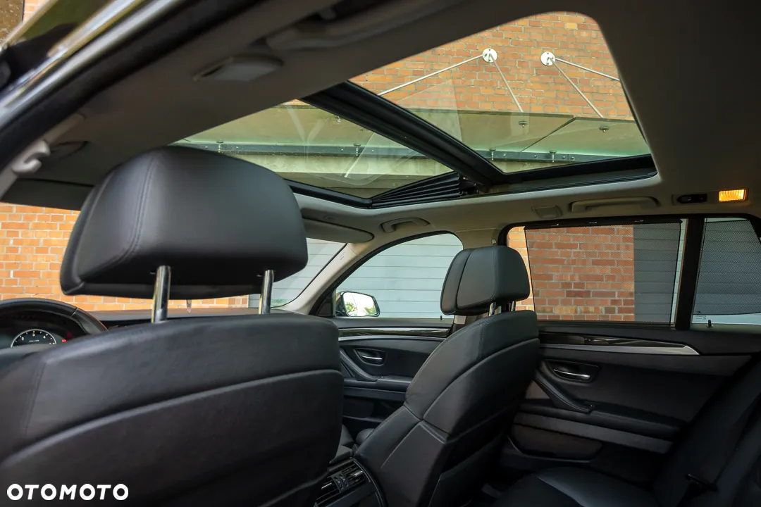 BMW Seria 5 530d xDrive - 22
