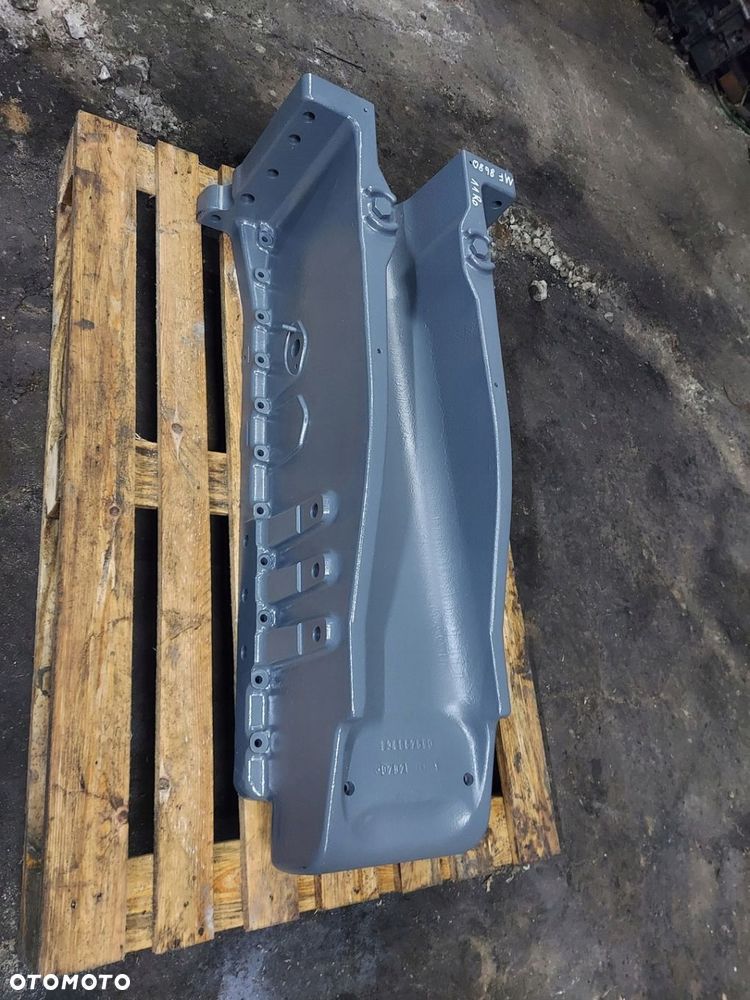 MISA OLEJOWA 836867690 MASSEY FERGUSON 8680 2011R - 3