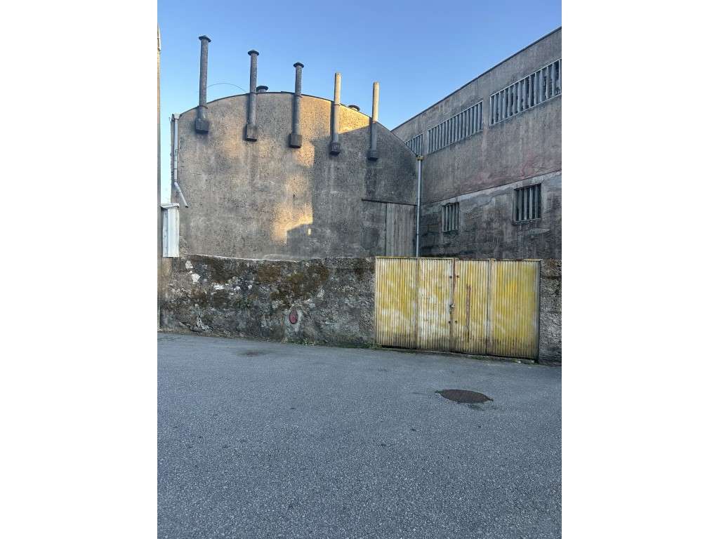 Armazém - Milheiros - Grande imagem: 3/13