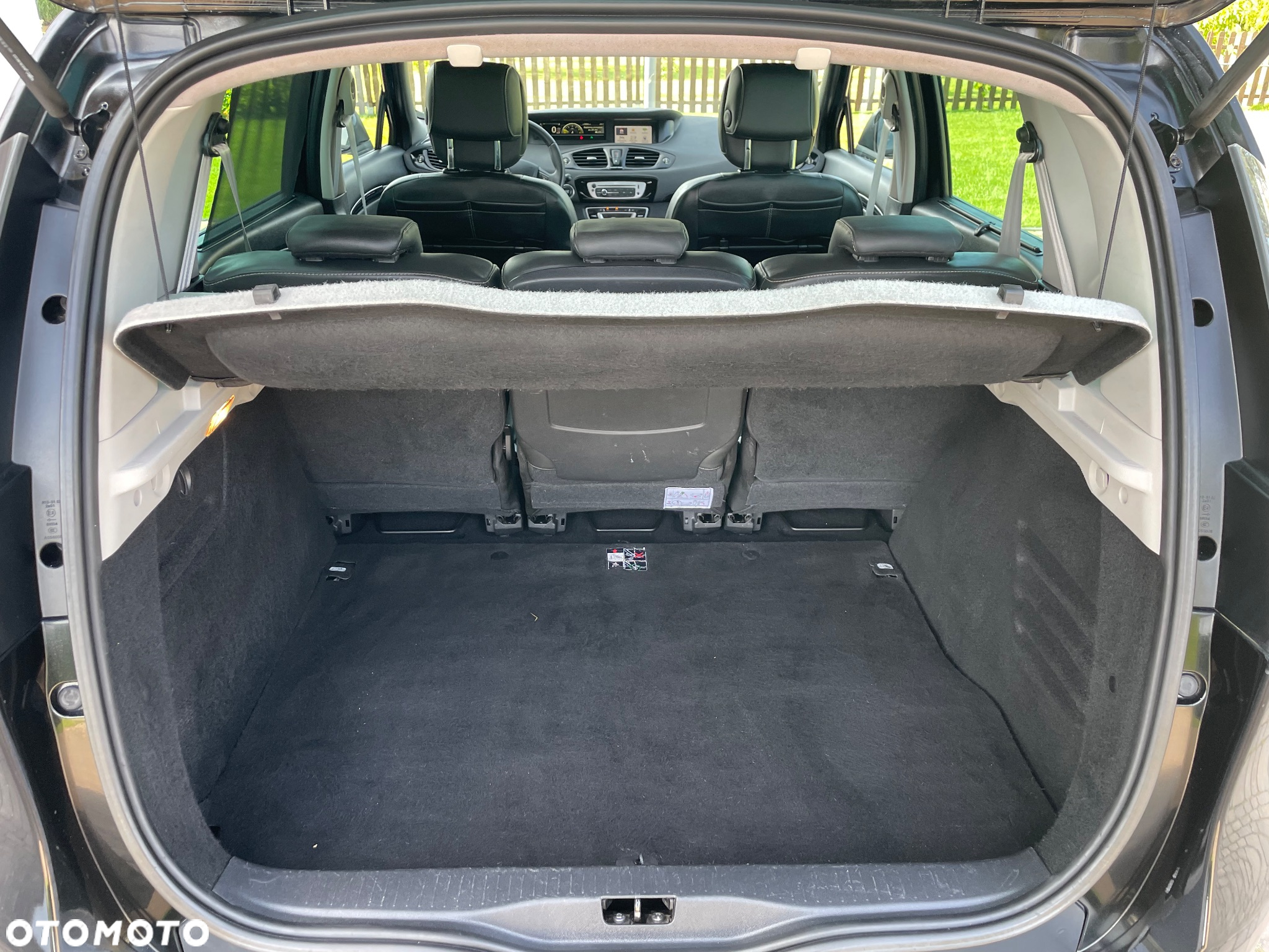Renault Scenic dCi 110 Xmod Paris - 14