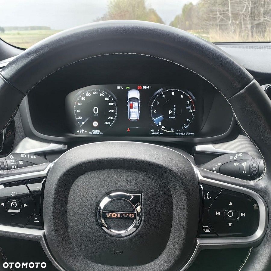 Volvo V60 T6 AWD Recharge Plus Dark - 9