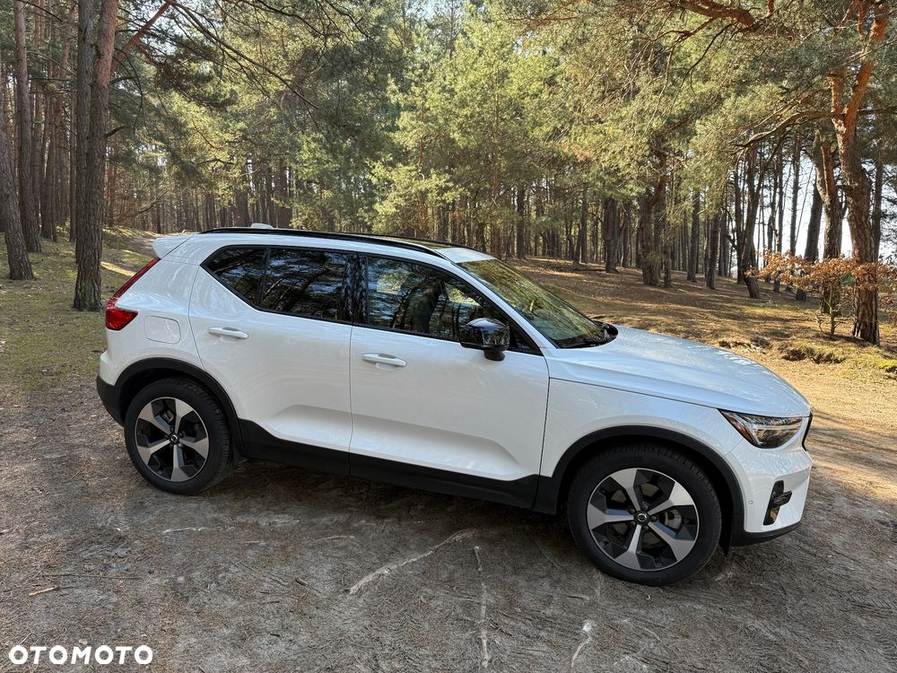 Volvo XC 40 B5 AWD Ultimate Dark - 17