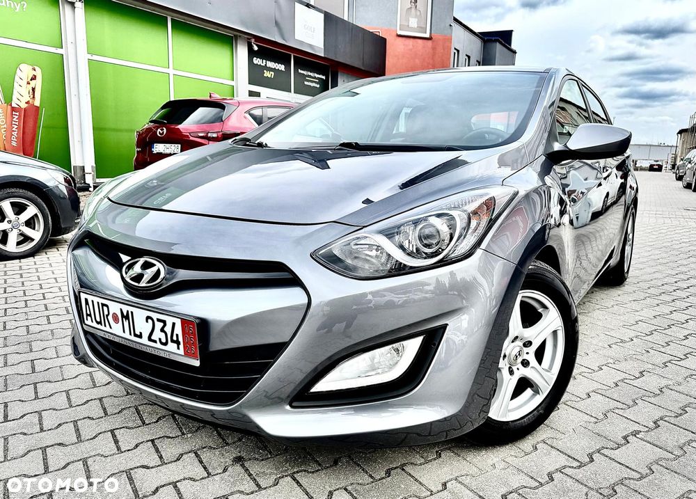 Hyundai i30 1.4 Premium - 24