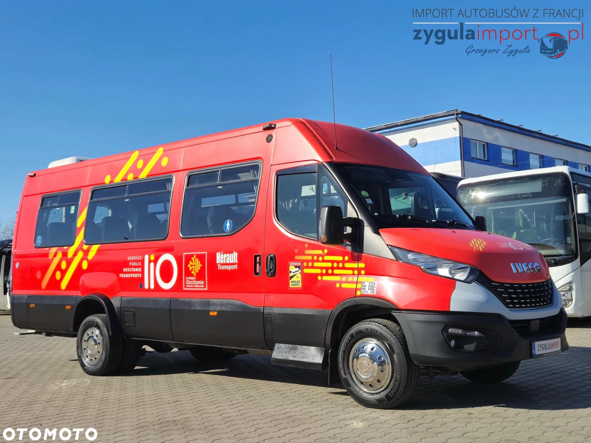 Iveco DAILY 65C18 / SPROWADZONE / 23 MIEJSCA/ KLIMATYZACJA/ WINDA DLA OSÓB NIEPEŁNOSPRAWNYCH - 1
