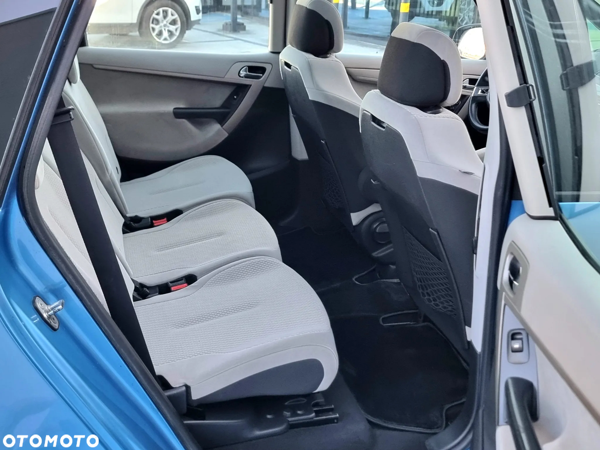 Citroën C4 Picasso 1.8 16V Confort - 34